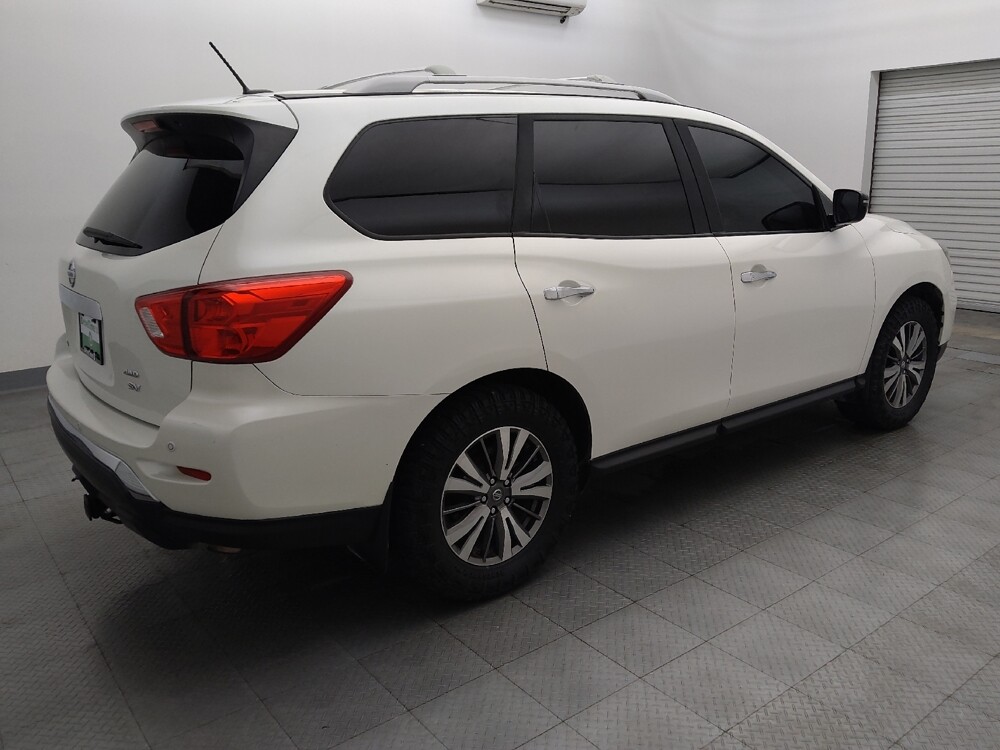 2018 Nissan Pathfinder in Tyler, TX 75701 - 18113430 10