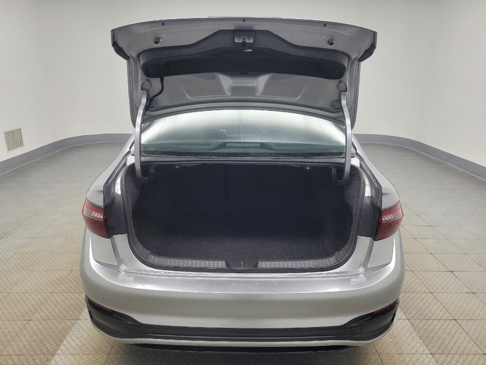 2024 Volkswagen Jetta in Indianapolis, IN 46219 - 18113432 29