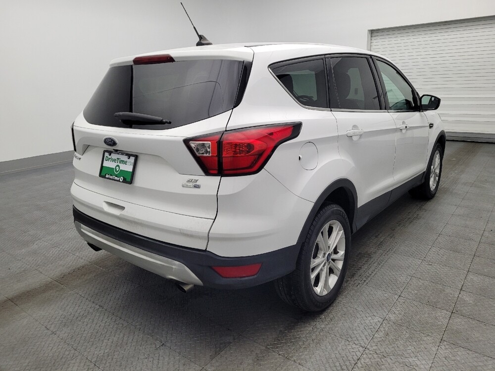 2019 Ford Escape in Jacksonville, FL 32210 - 18113434 9
