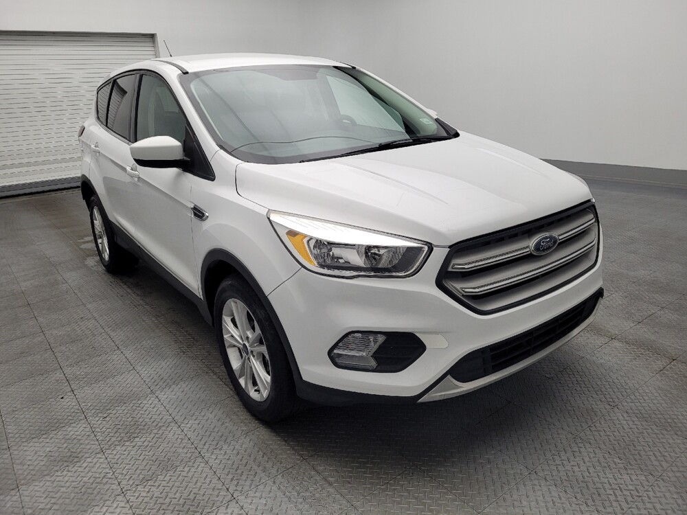 2019 Ford Escape in Jacksonville, FL 32210 - 18113434 13
