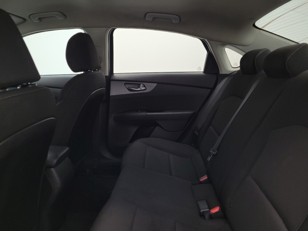 2021 Kia Forte in Cincinnati, OH 45255 - 18113438 18