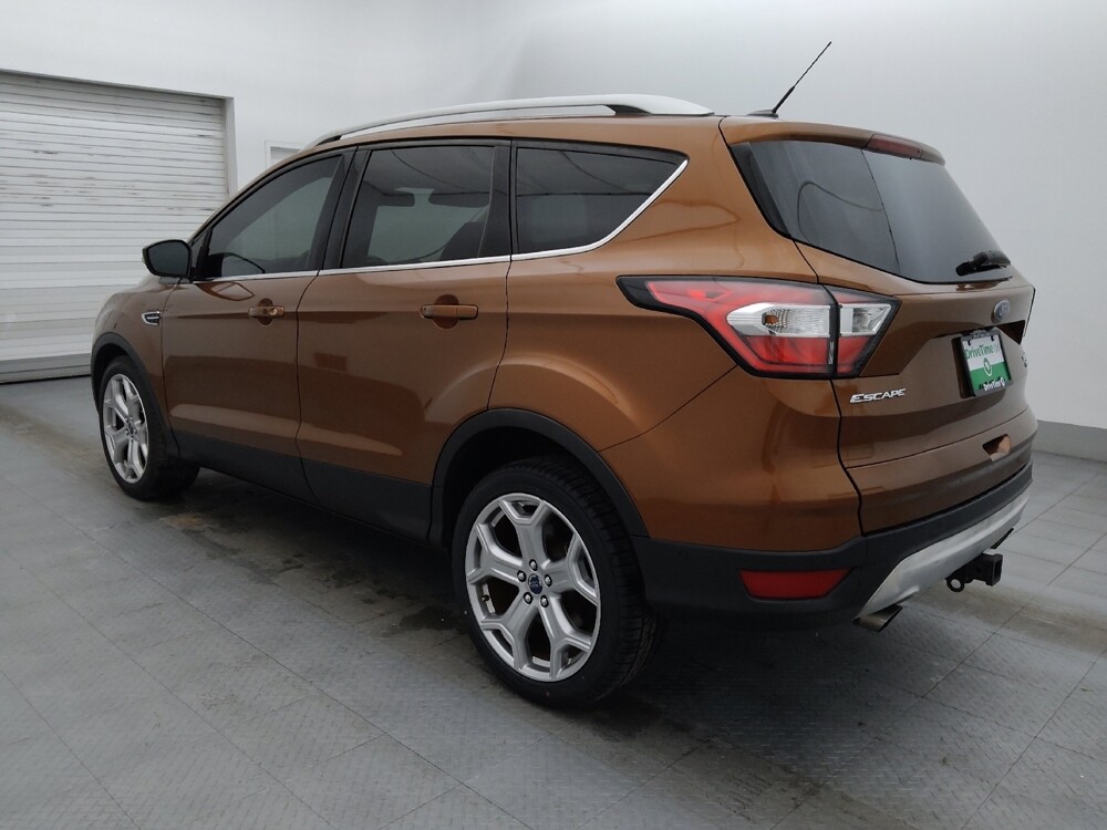 2017 Ford Escape in Tallahassee, FL 32304 - 18113450 3