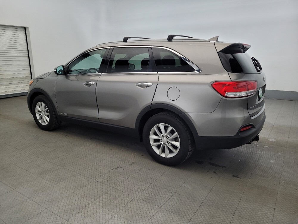2017 Kia Sorento in New Castle, DE 19720 - 18113462 3