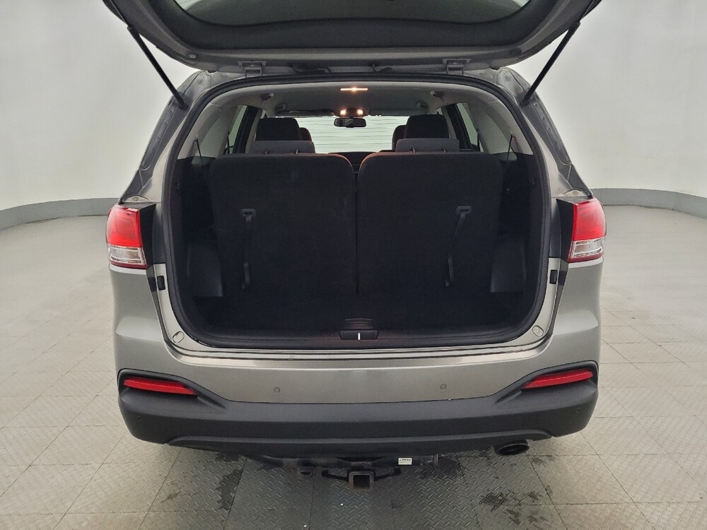 2017 Kia Sorento in New Castle, DE 19720 - 18113462 29