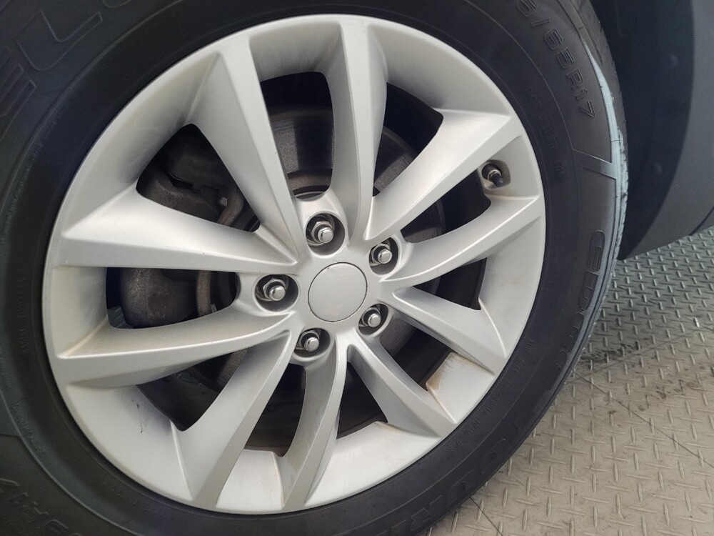 2017 Kia Sorento in New Castle, DE 19720 - 18113462 31