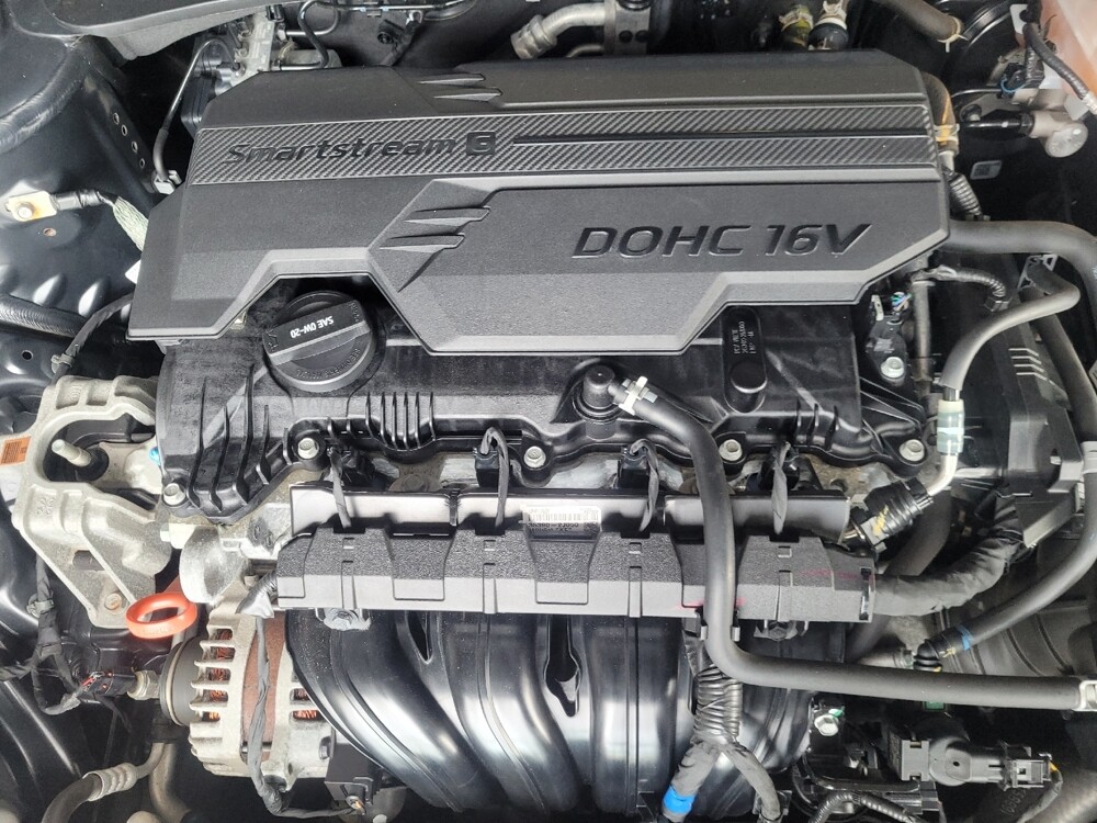 2021 Hyundai Elantra in New Castle, DE 19720 - 18113463 30