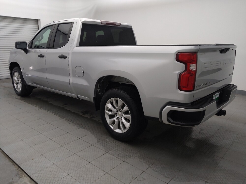 2021 Chevrolet Silverado 1500 in Houston, TX 77060 - 18113468 3