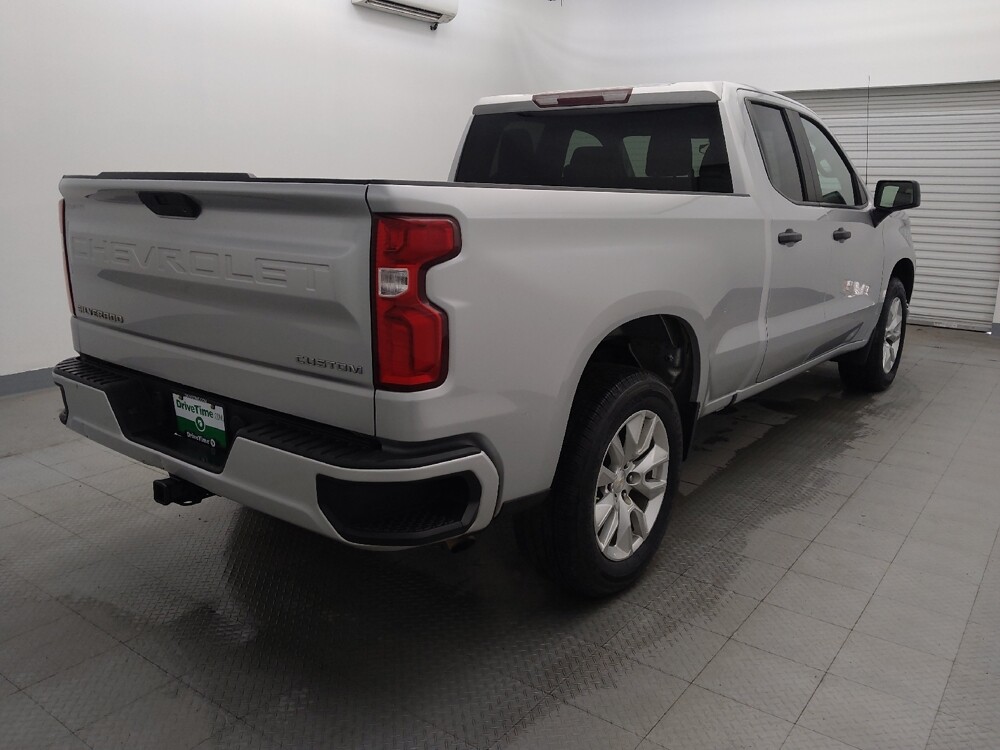 2021 Chevrolet Silverado 1500 in Houston, TX 77060 - 18113468 9