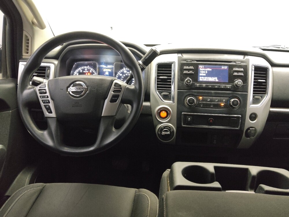 2017 Nissan Titan in Plano, TX 75074 - 18113473 22