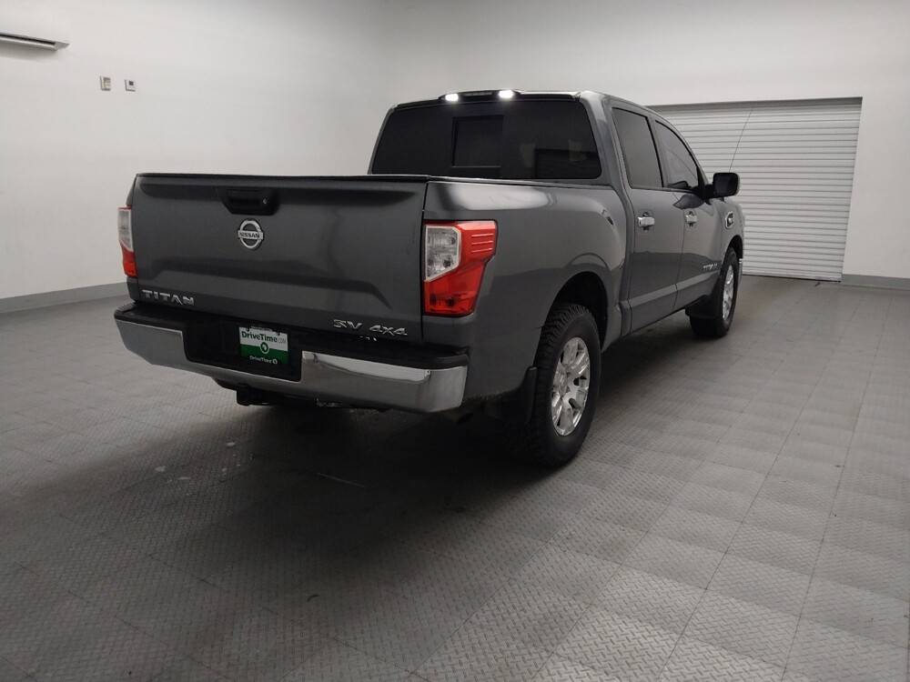2017 Nissan Titan in Plano, TX 75074 - 18113473 9