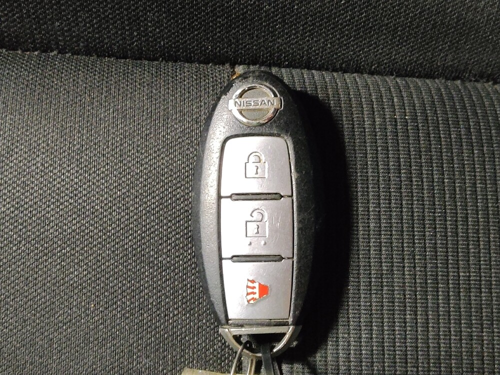 2017 Nissan Titan in Plano, TX 75074 - 18113473 32