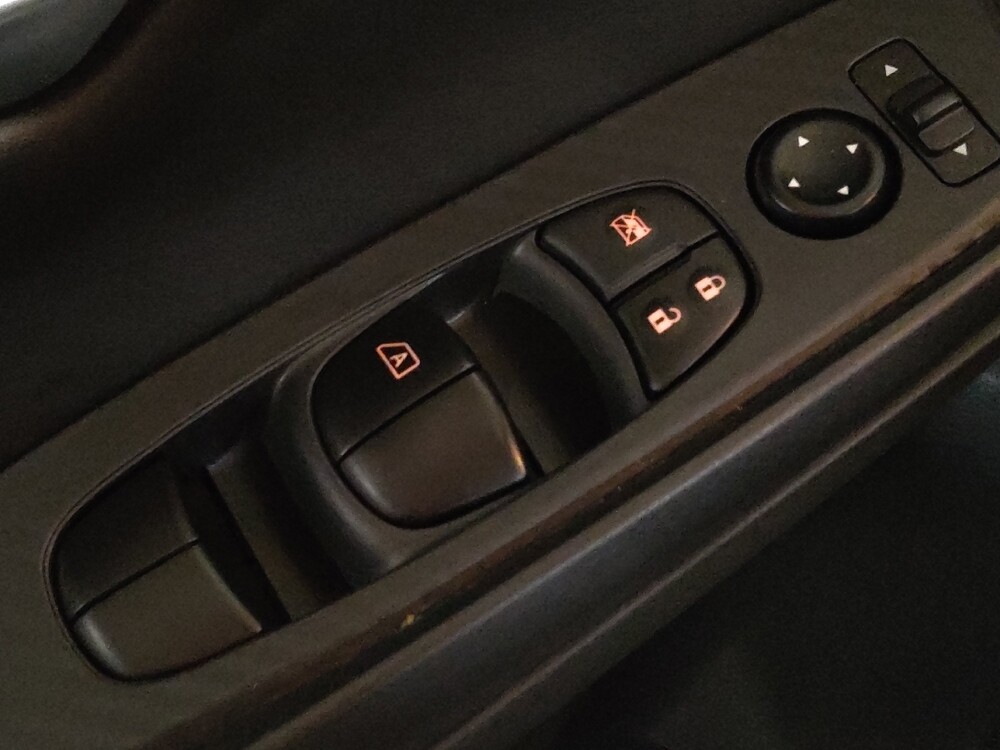 2025 Nissan Sentra in Plano, TX 75074 - 18113475 27