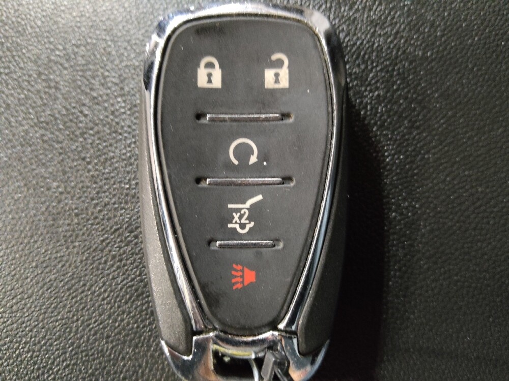 2021 Chevrolet Equinox in Fort Worth, TX 76116 - 18113476 32