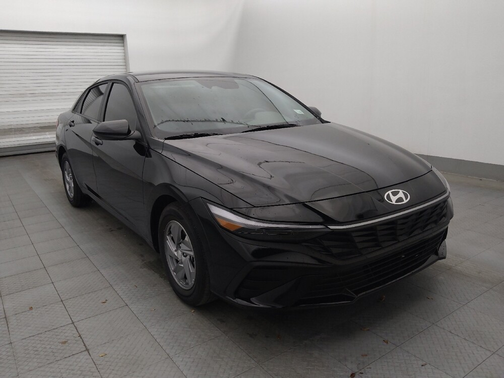 2025 Hyundai Elantra in Fort Myers, FL 33907 - 18113480 13