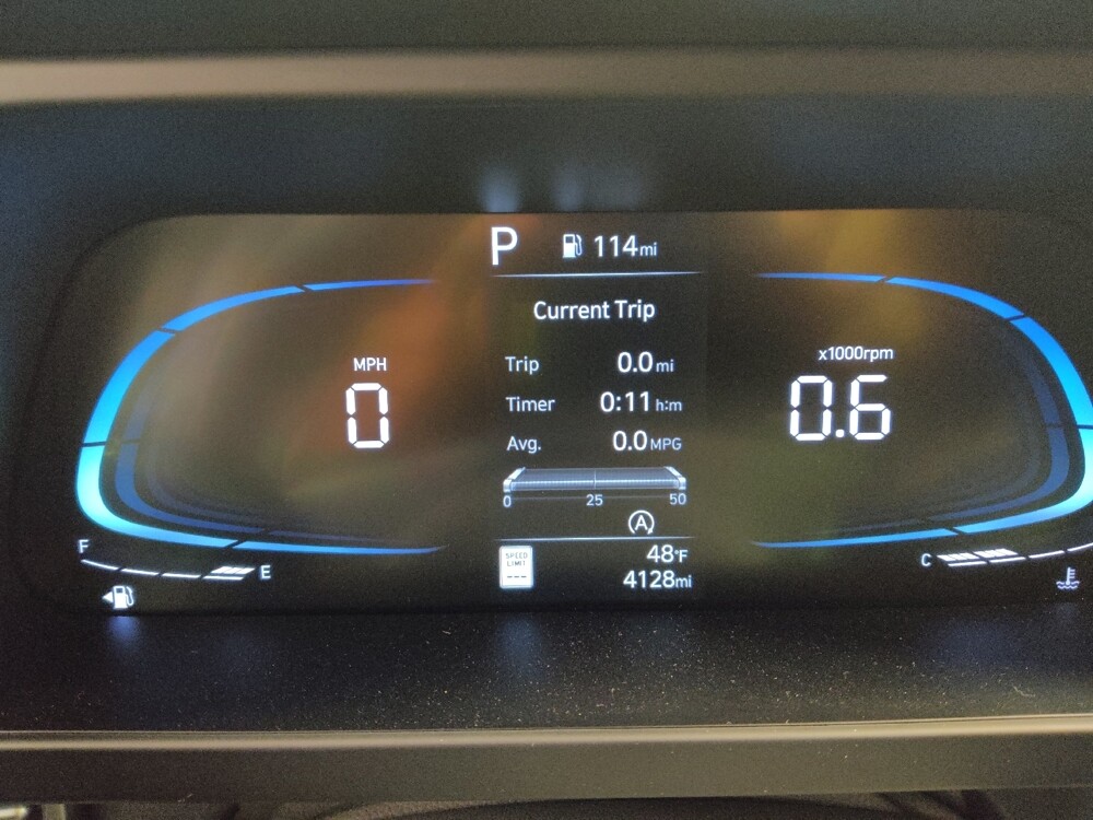 2025 Hyundai Elantra in Fort Myers, FL 33907 - 18113480 23