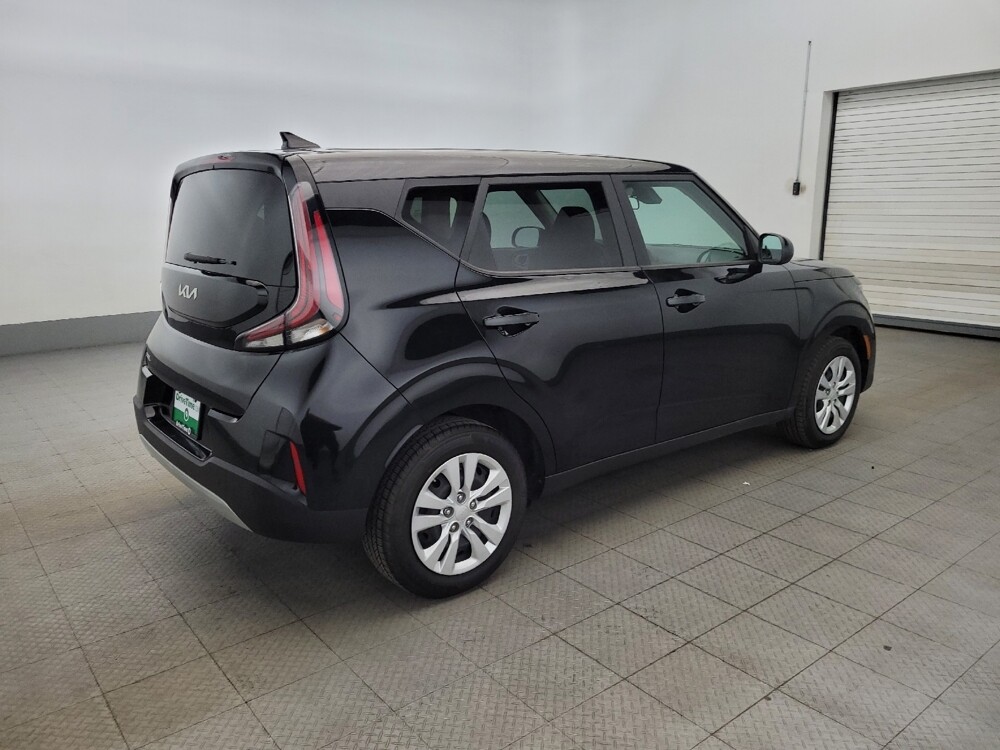 2023 Kia Soul in Pittsburgh, PA 15236 - 18113493 10