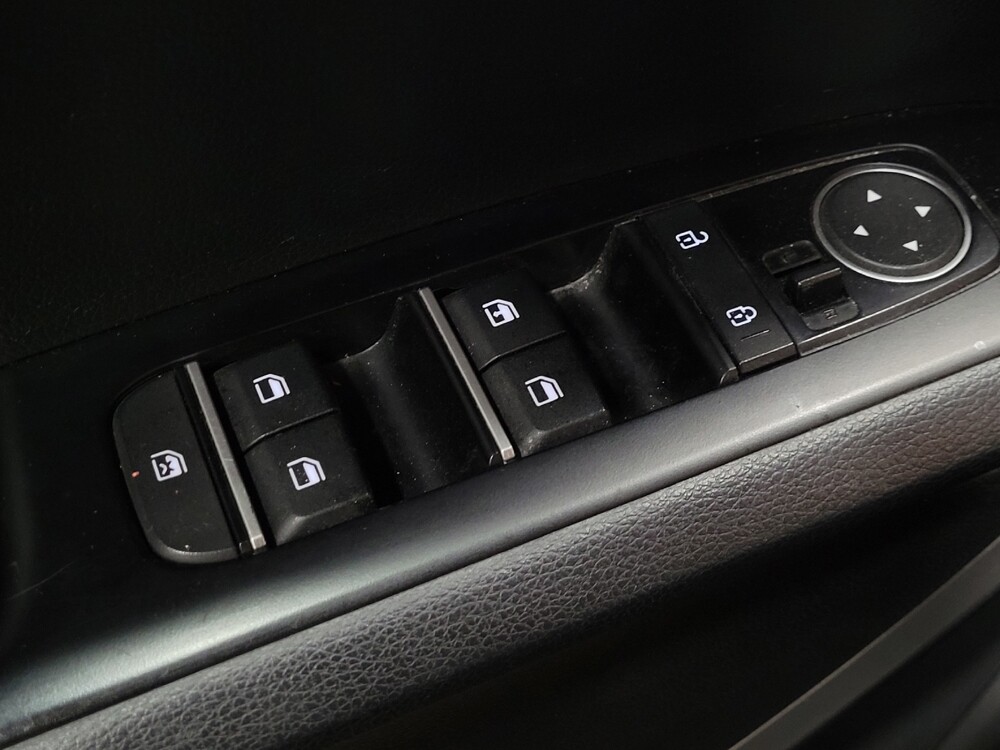 2023 Kia Soul in Pittsburgh, PA 15236 - 18113493 27