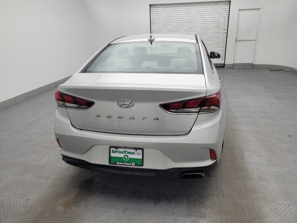 2018 Hyundai Sonata in Charleston, SC 29414 - 18113494 7