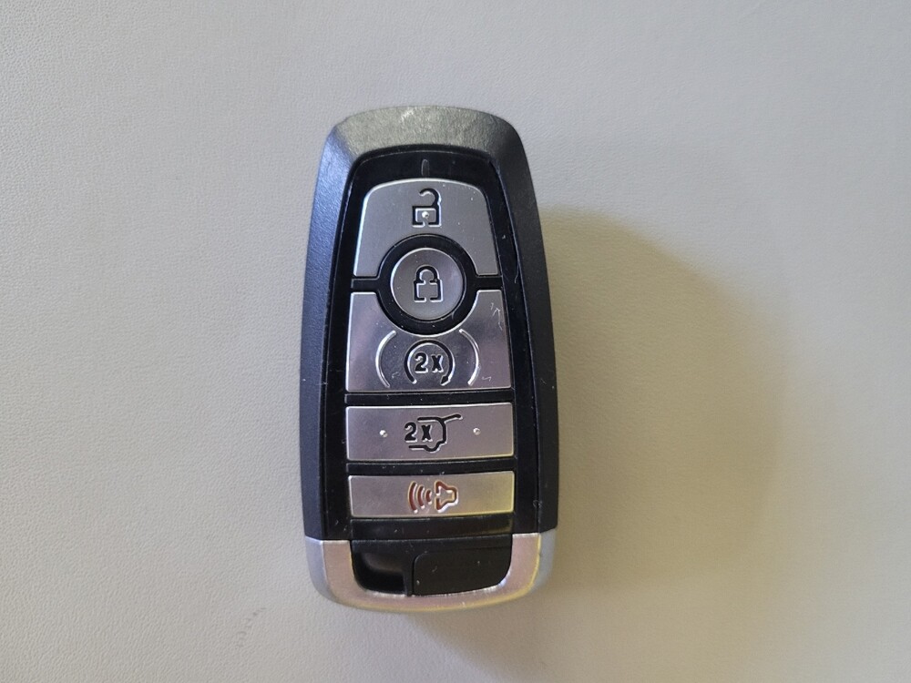 2020 Ford Expedition Max in Athens, GA 30606 - 18113497 32