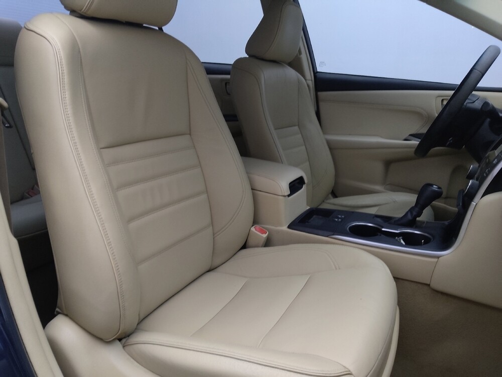 2016 Toyota Camry in Pelham, AL 35124 - 18113504 21