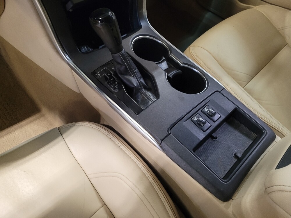 2016 Toyota Camry in Pelham, AL 35124 - 18113504 26