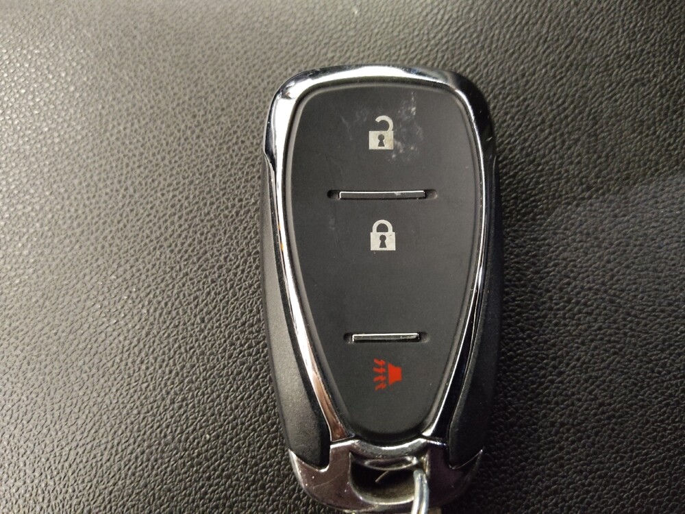 2018 Chevrolet Equinox in Colorado Springs, CO 80909 - 18113514 32