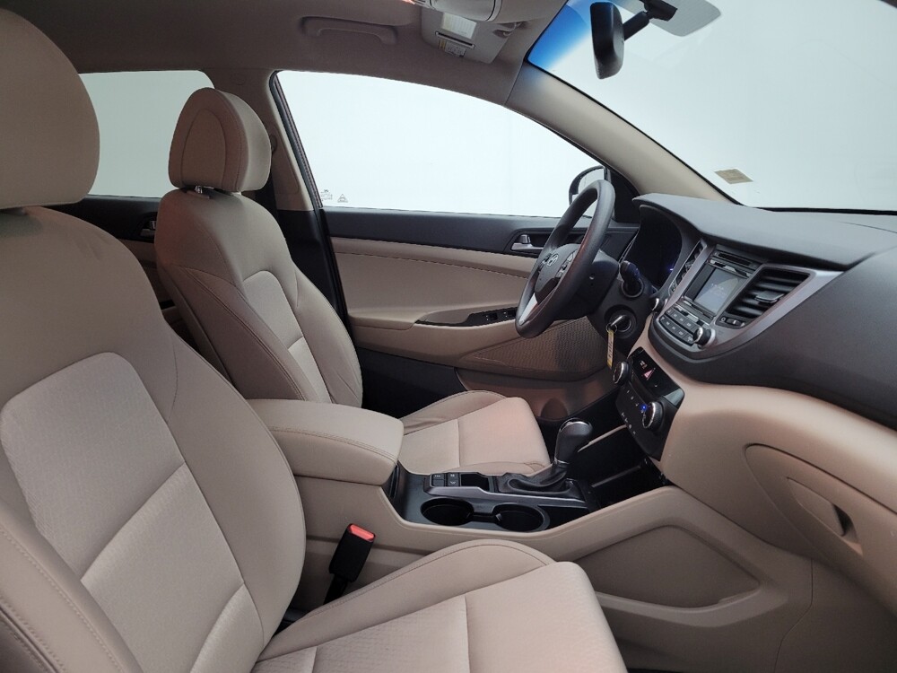 2017 Hyundai Tucson in Miamisburg, OH 45342 - 18113519 21