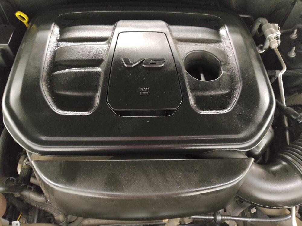 2020 Jeep Grand Cherokee in Indianapolis, IN 46219 - 18113521 30