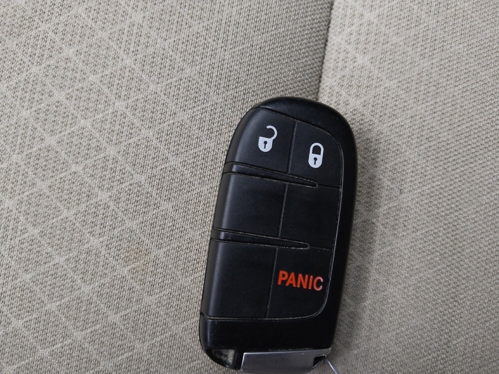 2020 Jeep Grand Cherokee in Indianapolis, IN 46219 - 18113521 32