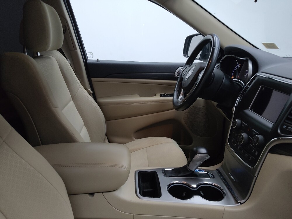 2020 Jeep Grand Cherokee in Indianapolis, IN 46219 - 18113521 21