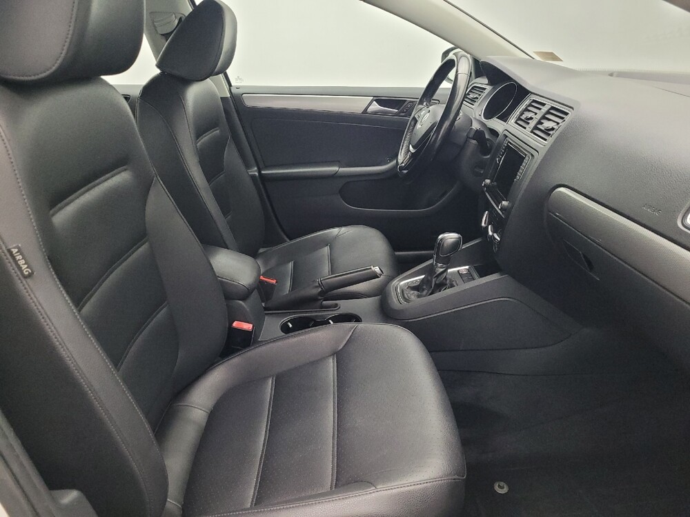 2017 Volkswagen Jetta in Savannah, GA 31419 - 18113527 21