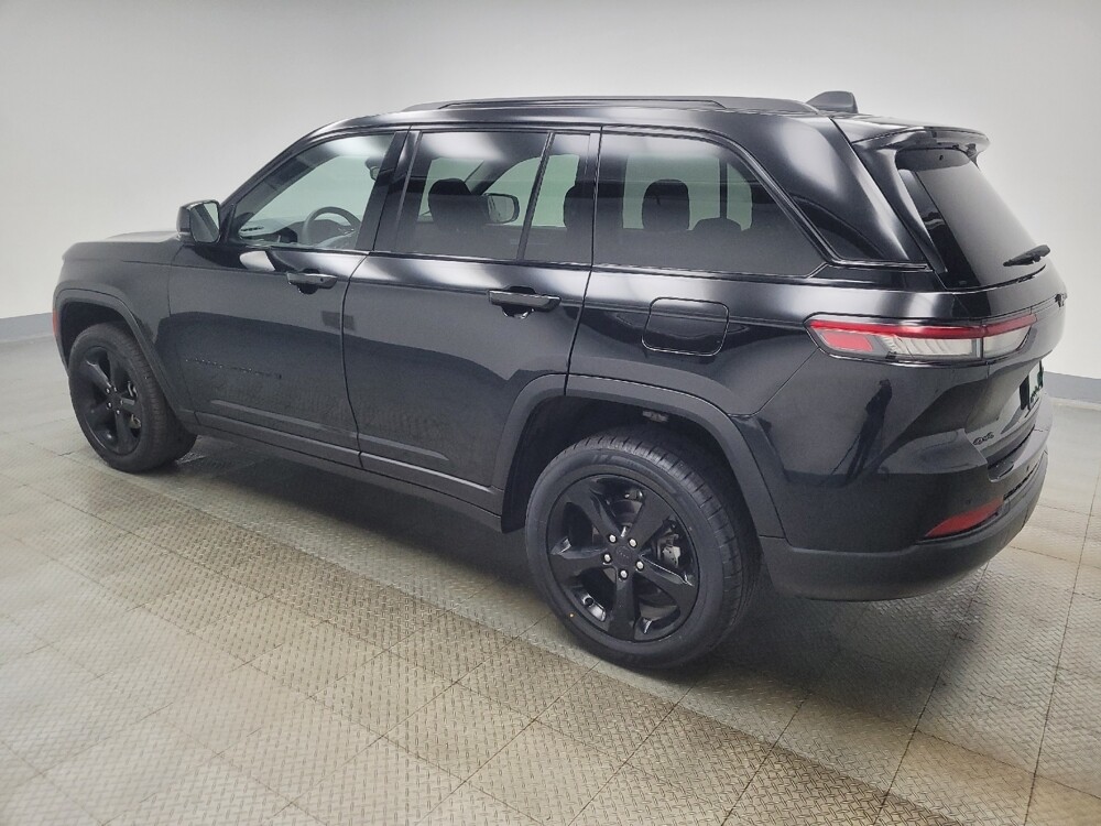 2023 Jeep Grand Cherokee in Indianapolis, IN 46219 - 18113531 3