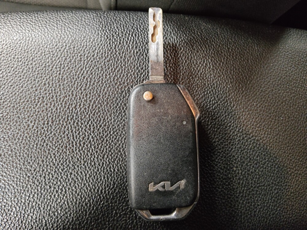 2022 Kia Forte in Duluth, GA 30096 - 18113535 32