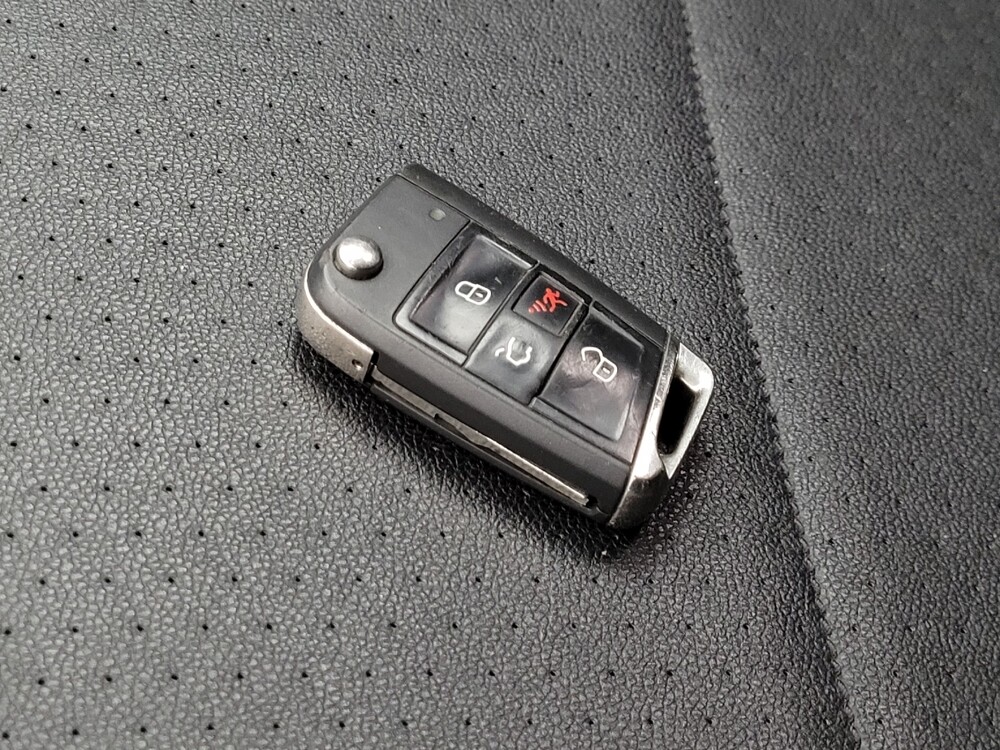 2021 Volkswagen Tiguan in Tucson, AZ 85705 - 18113537 32