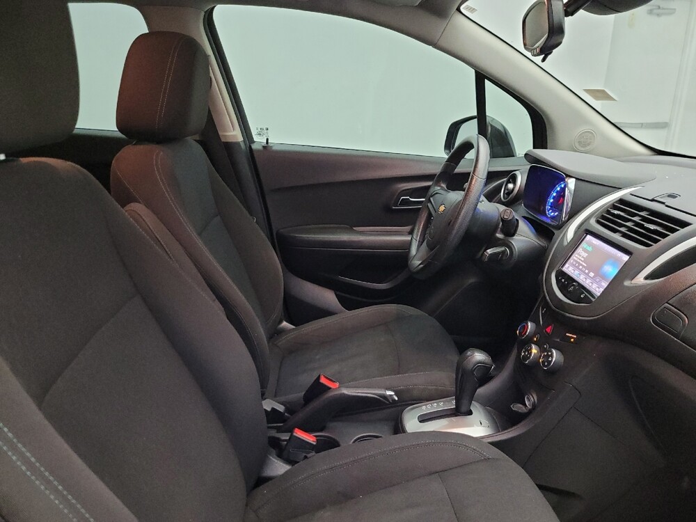 2015 Chevrolet Trax in Glendale, AZ 85301 - 18113538 21