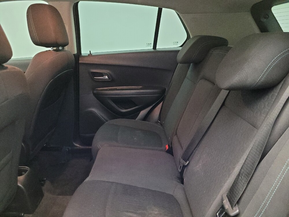 2015 Chevrolet Trax in Glendale, AZ 85301 - 18113538 18