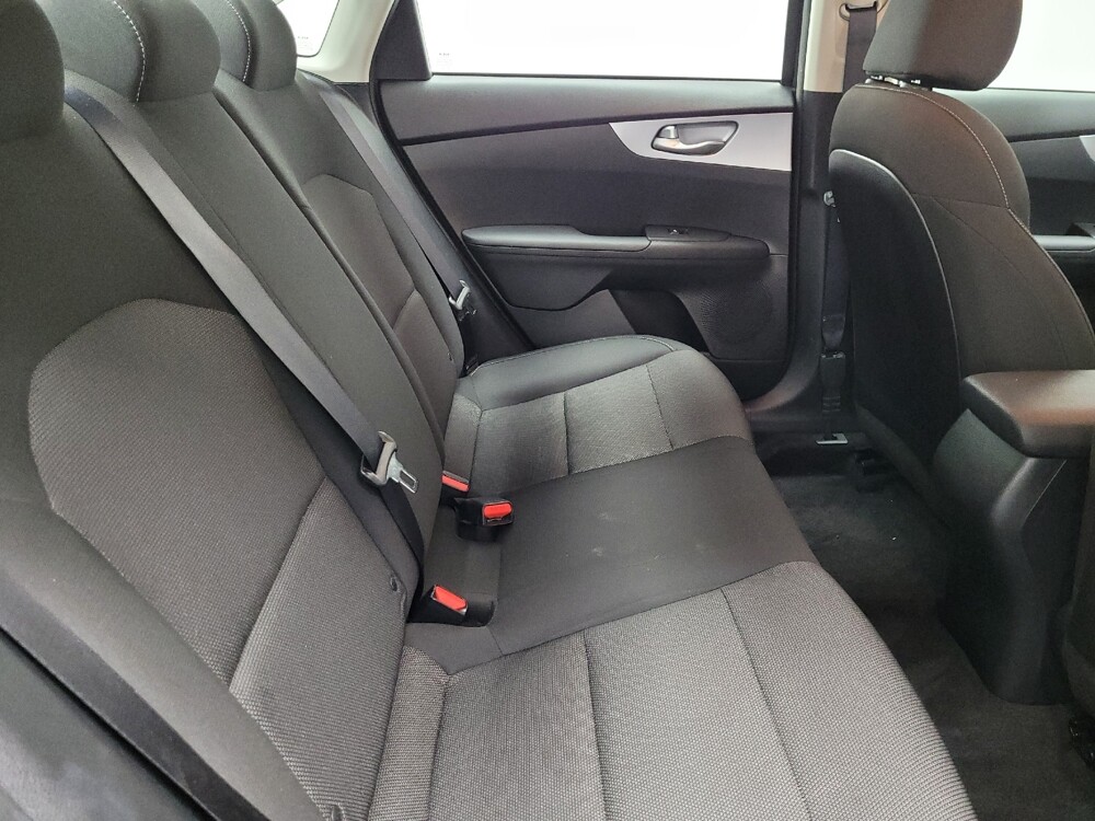 2022 Kia Forte in Las Vegas, NV 89102 - 18113540 19