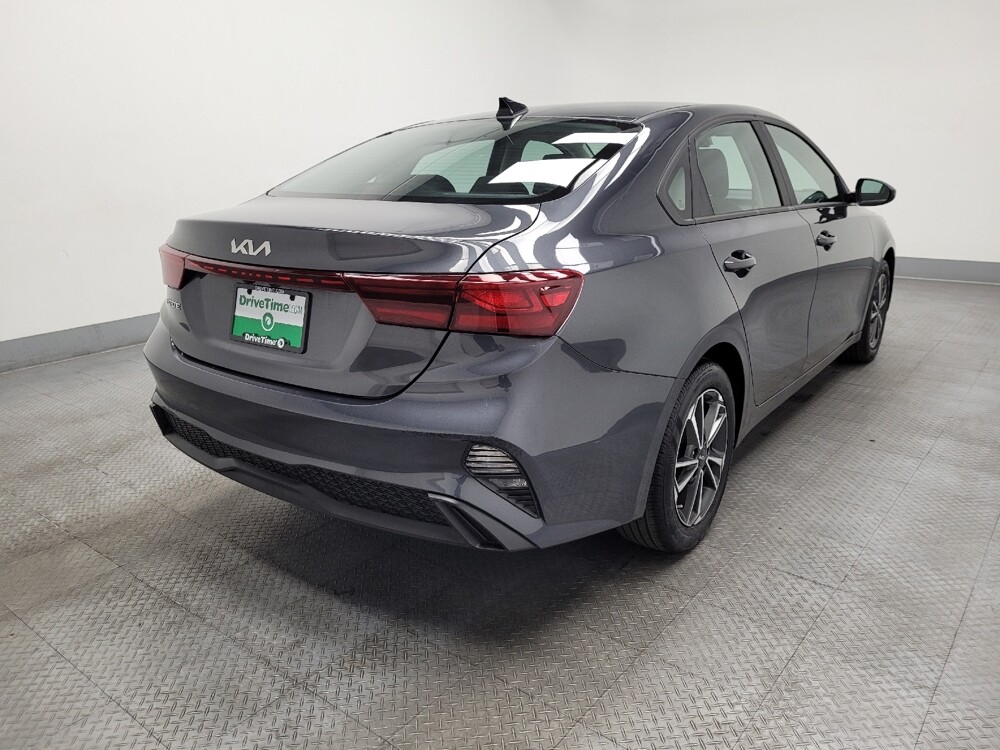 2022 Kia Forte in Las Vegas, NV 89102 - 18113540 9