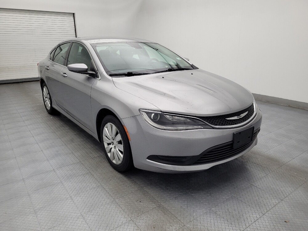 2017 Chrysler 200 in Charleston, SC 29414 - 18113547 13
