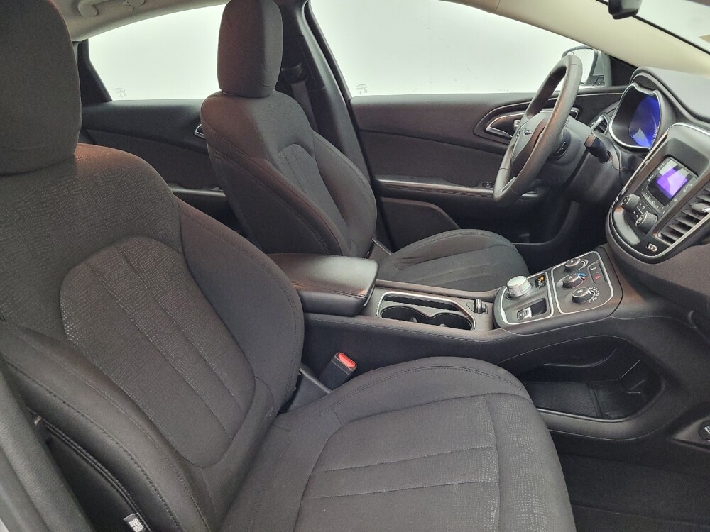 2017 Chrysler 200 in Charleston, SC 29414 - 18113547 21