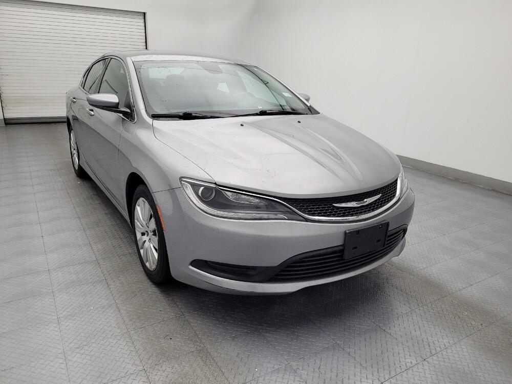 2017 Chrysler 200 in Charleston, SC 29414 - 18113547 14