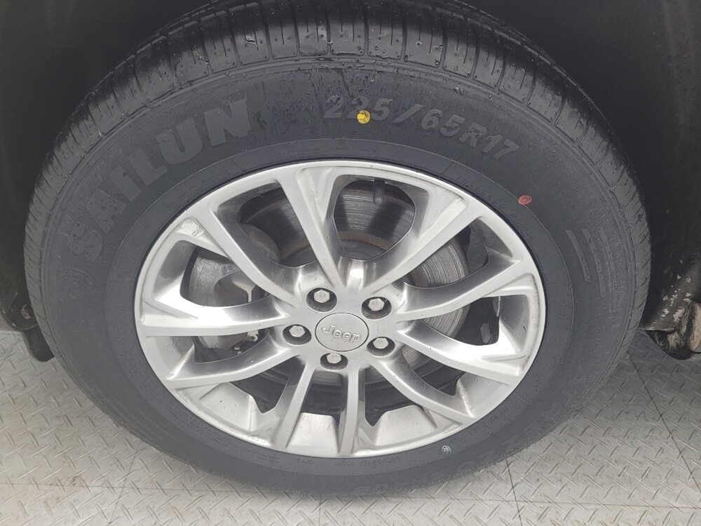 2019 Jeep Cherokee in Raleigh, NC 27604 - 18113556 31