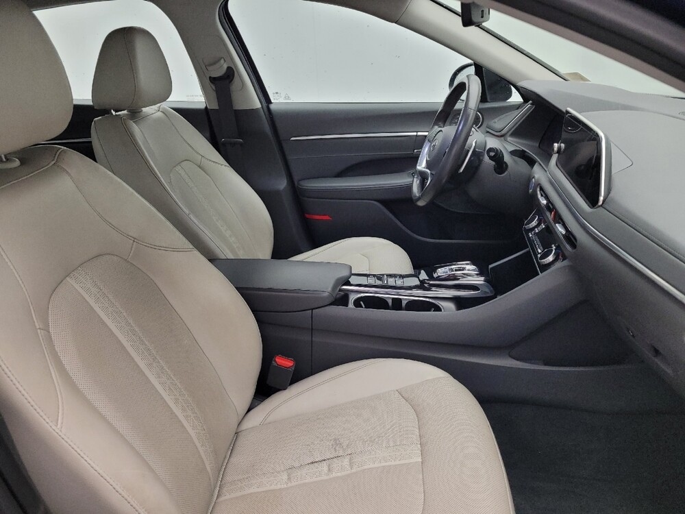 2022 Hyundai Sonata in Greensboro, NC 27407 - 18113559 21