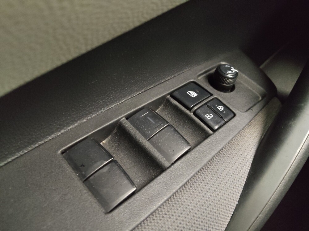 2022 Toyota Corolla in Gladstone, MO 64118 - 18113570 27