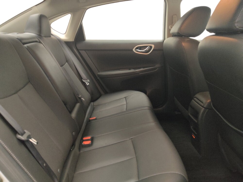 2019 Nissan Sentra in Lombard, IL 60148 - 18113579 19