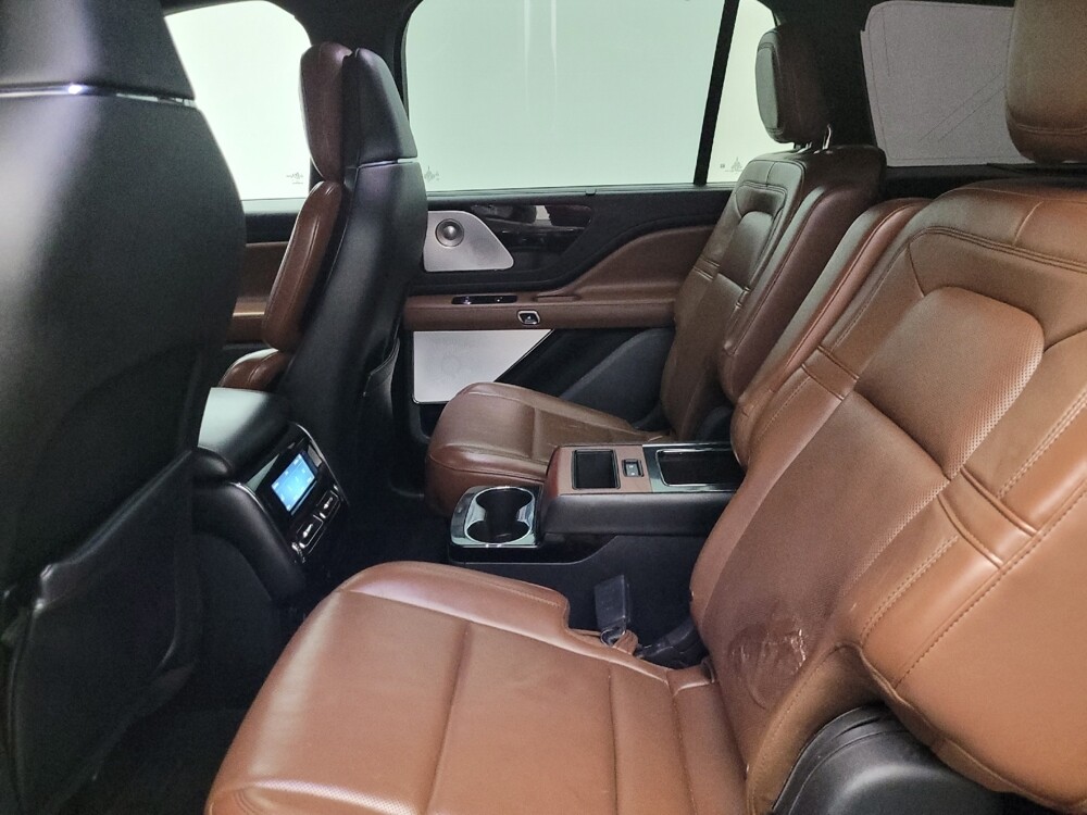 2020 Lincoln Aviator in Chandler, AZ 85225 - 18113582 18