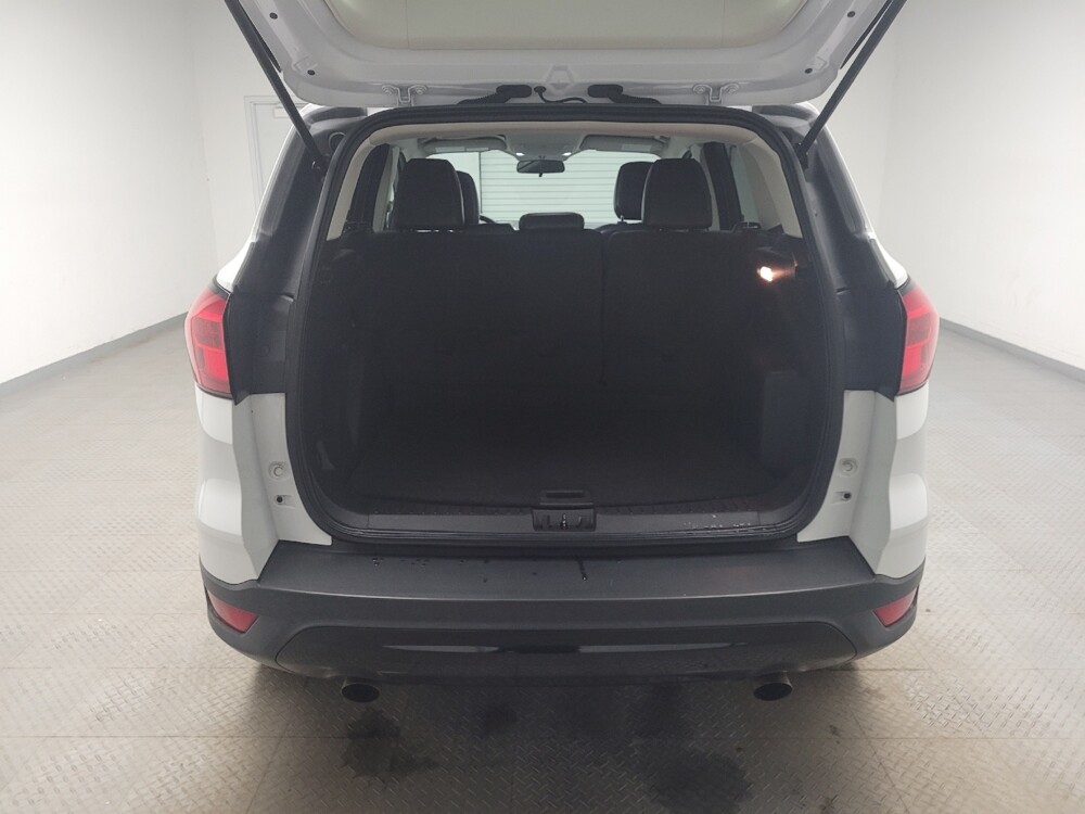 2019 Ford Escape in Taylor, MI 48180 - 18113598 29