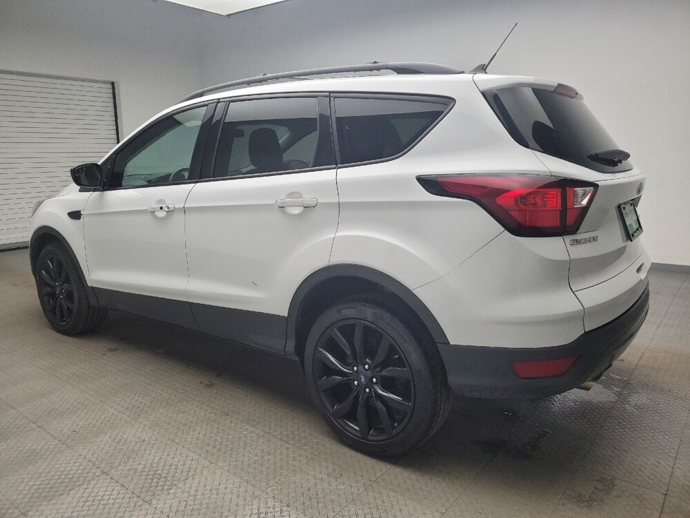 2019 Ford Escape in Taylor, MI 48180 - 18113598 3