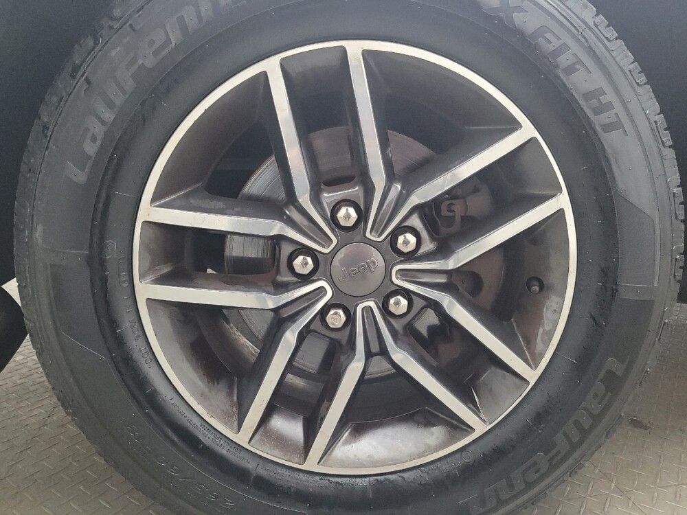 2019 Jeep Grand Cherokee in Taylor, MI 48180 - 18113600 31