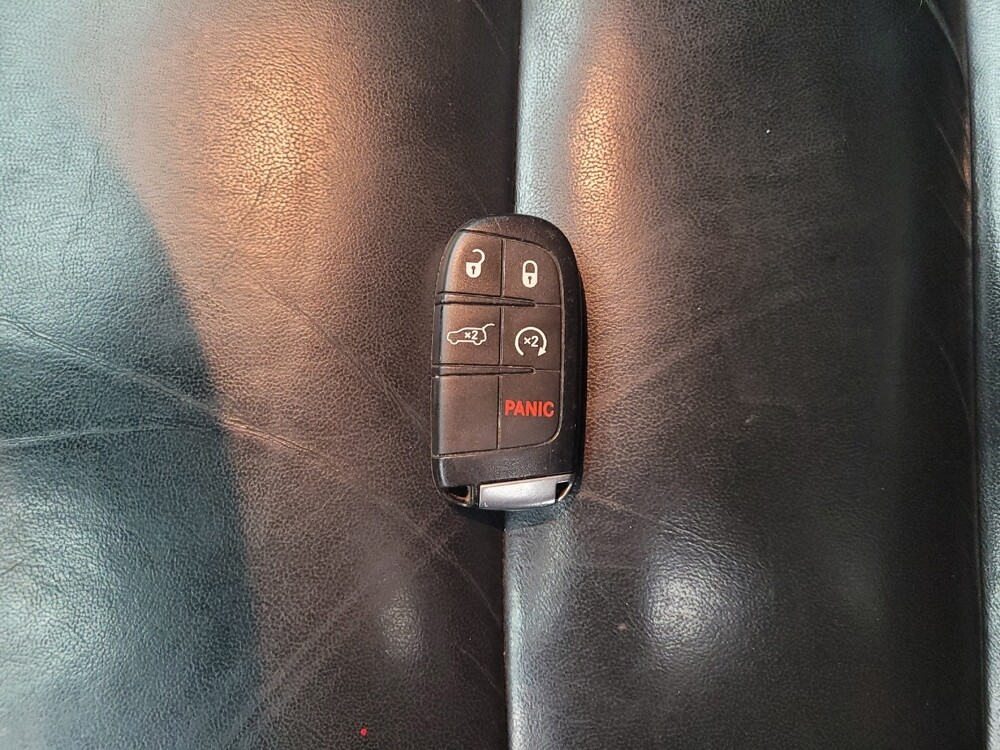 2019 Jeep Grand Cherokee in Taylor, MI 48180 - 18113600 32